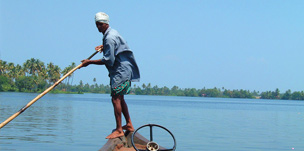 Kuttanad Punting Houseboat